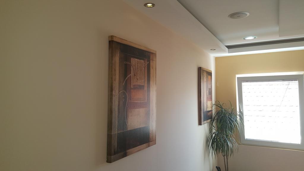 Garni Hotel Contact Beograd Ngoại thất bức ảnh