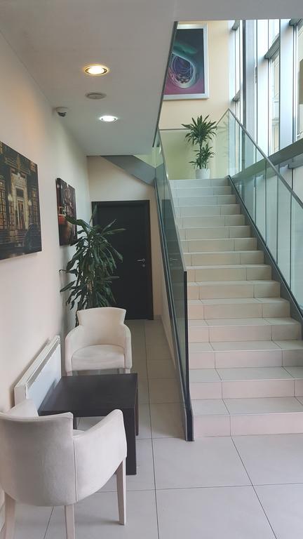 Garni Hotel Contact Beograd Ngoại thất bức ảnh