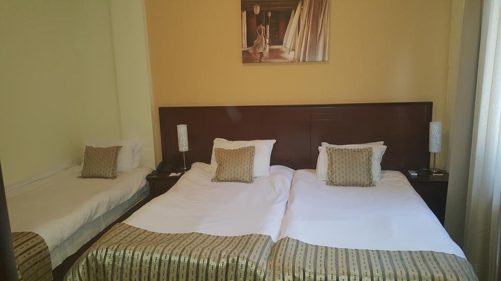 Garni Hotel Contact Beograd Ngoại thất bức ảnh