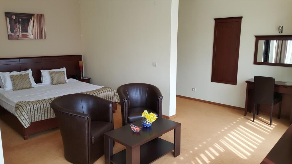Garni Hotel Contact Beograd Ngoại thất bức ảnh