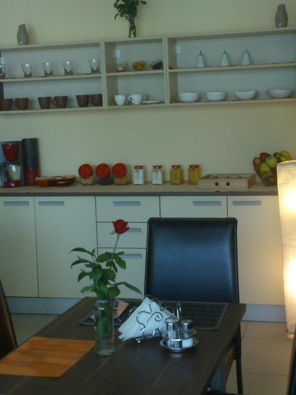 Garni Hotel Contact Beograd Ngoại thất bức ảnh